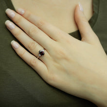 Load image into Gallery viewer, Garnet Diamond Ring