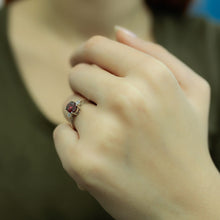 Load image into Gallery viewer, Garnet Diamond Ring