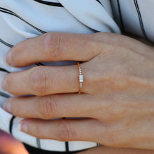 Load image into Gallery viewer, 14K Rose Gold Diamond Ring