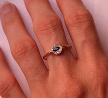 Load image into Gallery viewer, Blue Sapphire Ring