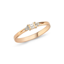 Load image into Gallery viewer, Baguette Diamond Ring