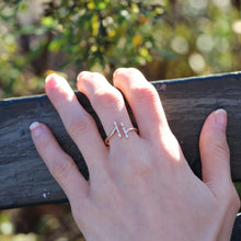 Load image into Gallery viewer, Minimalist Diamond Ring