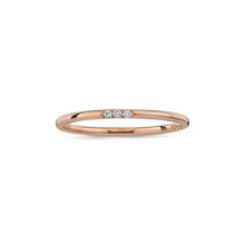 Load image into Gallery viewer, Minimalist Trio Diamond Ring