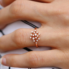 Load image into Gallery viewer, Multi Round Diamond Ring