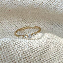 Load image into Gallery viewer, Multi Stone Diamond Ring