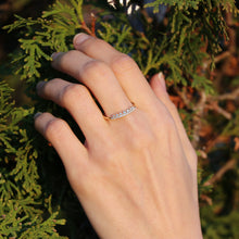 Load image into Gallery viewer, Natural Diamond Ring