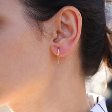 Load image into Gallery viewer, Thin Diamond Arc Hoops