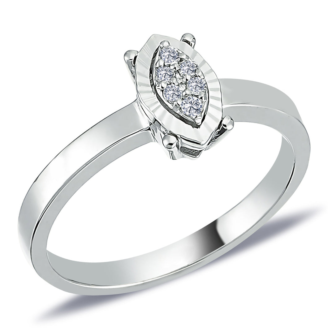 Oval Shape Set Diamond Ring