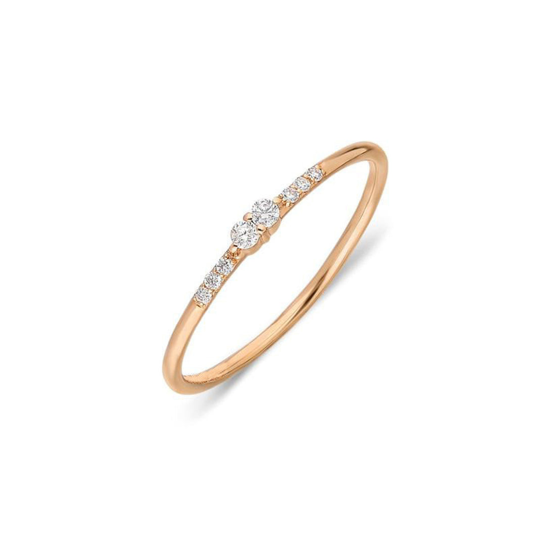 Graduated Diamond Ring